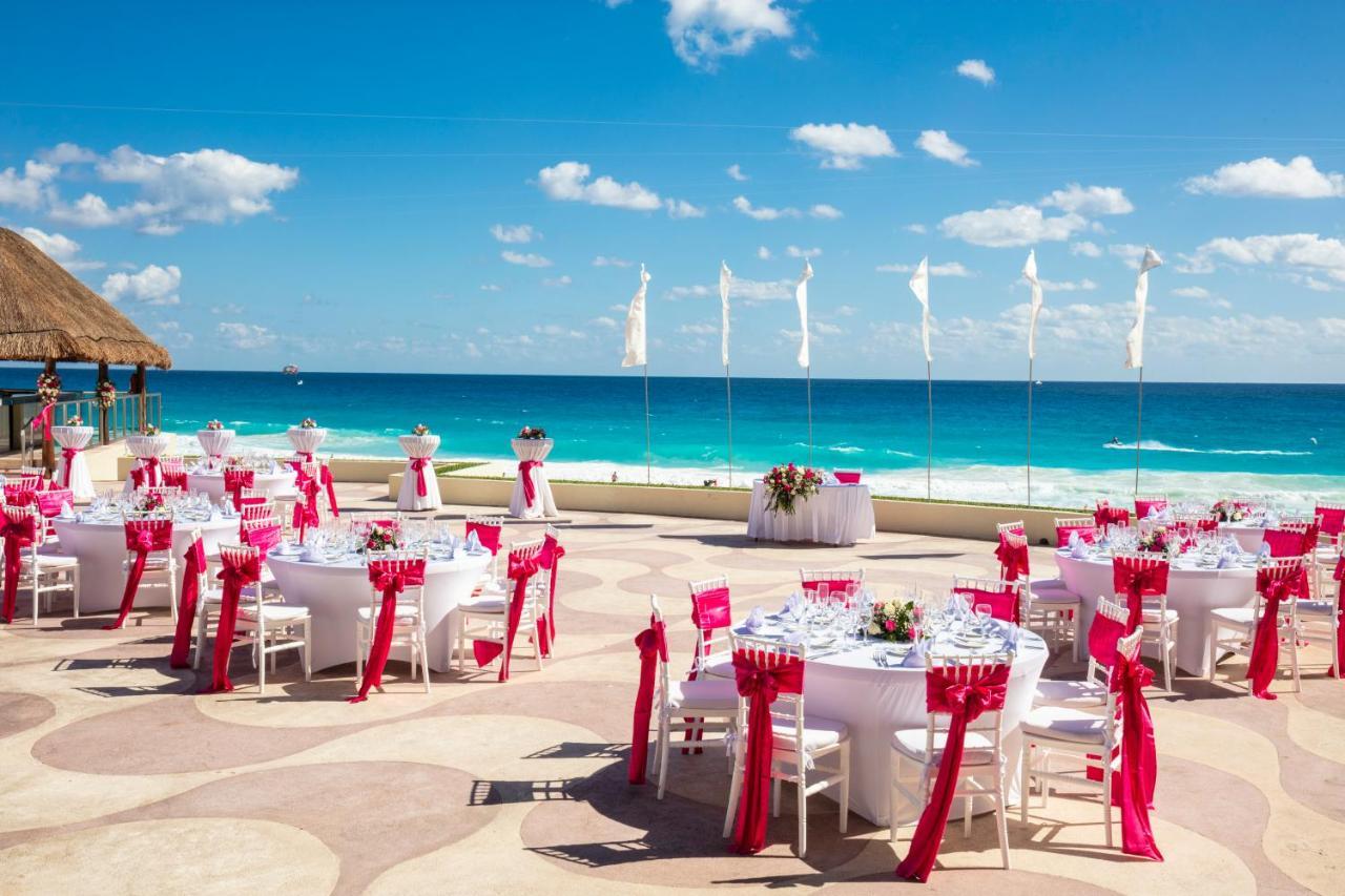 Crown Paradise Club Cancún Exterior foto